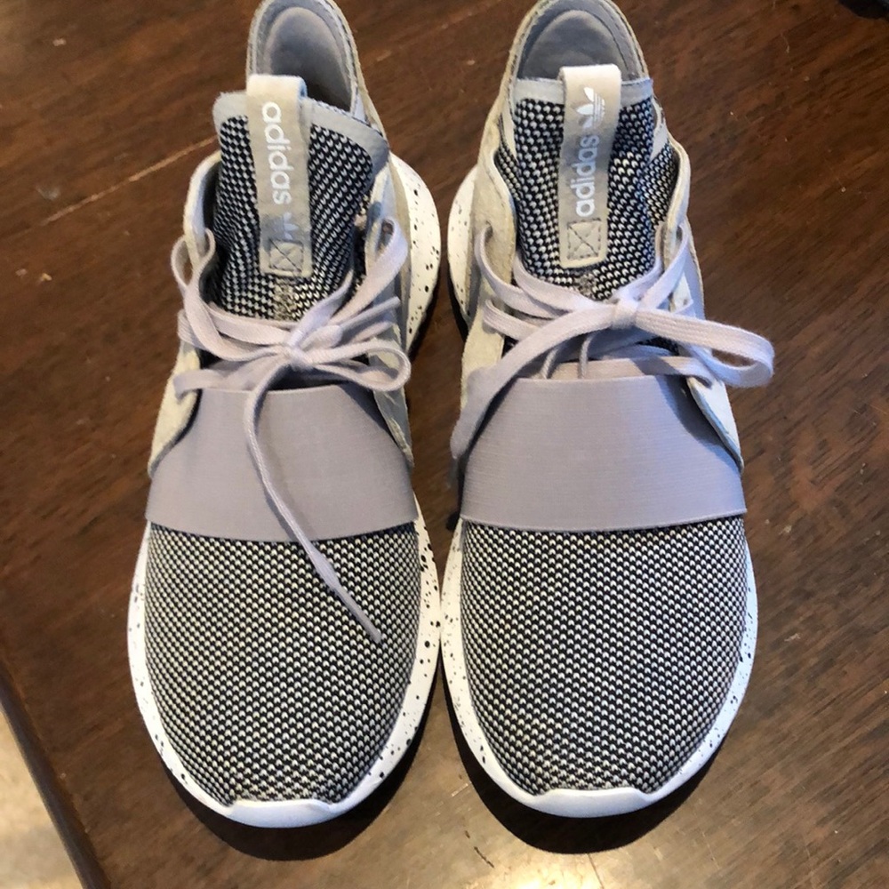 ADIDAS Tubular Runners